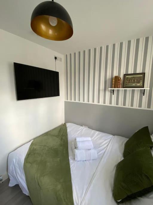One Bedroom Putney Village Flat London Ngoại thất bức ảnh
